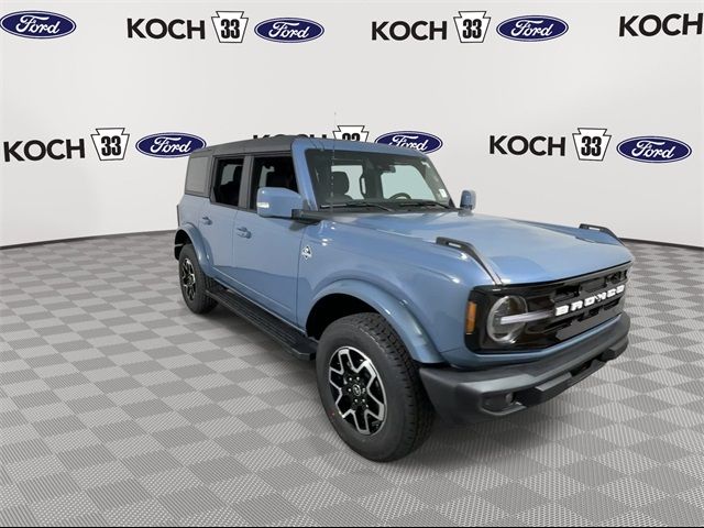 2024 Ford Bronco Outer Banks