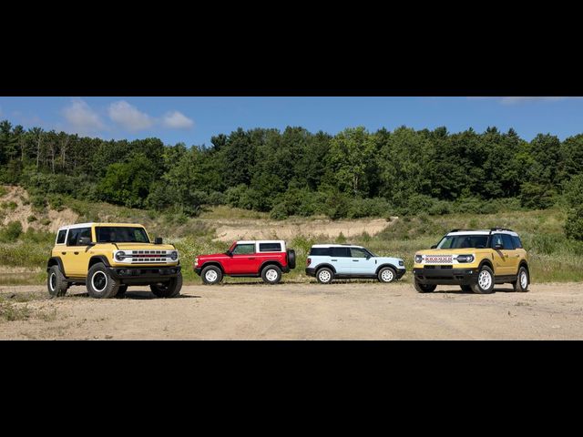 2024 Ford Bronco Outer Banks