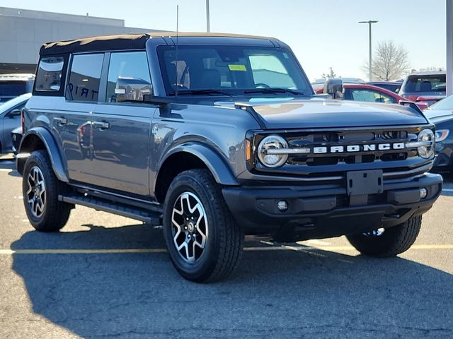 2024 Ford Bronco Outer Banks