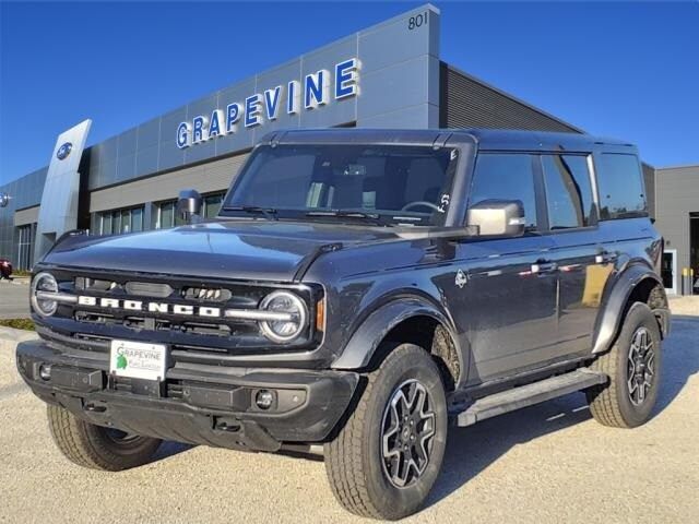 2024 Ford Bronco Outer Banks