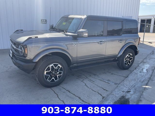 2024 Ford Bronco Outer Banks