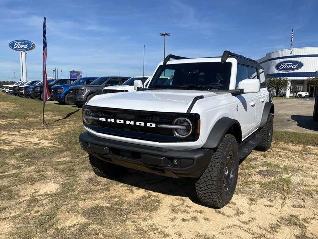 2024 Ford Bronco Outer Banks