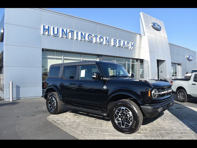 2024 Ford Bronco Outer Banks