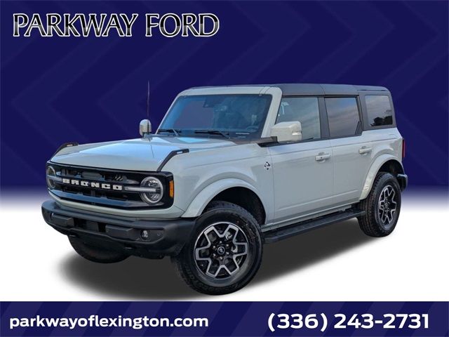 2024 Ford Bronco Outer Banks