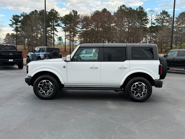 2024 Ford Bronco Outer Banks