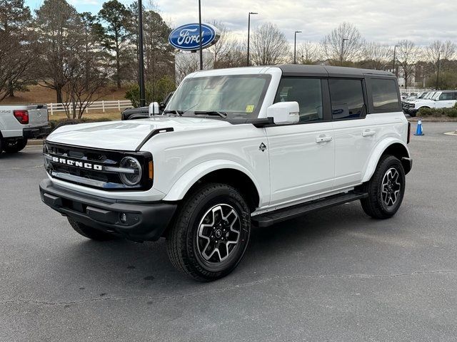 2024 Ford Bronco Outer Banks