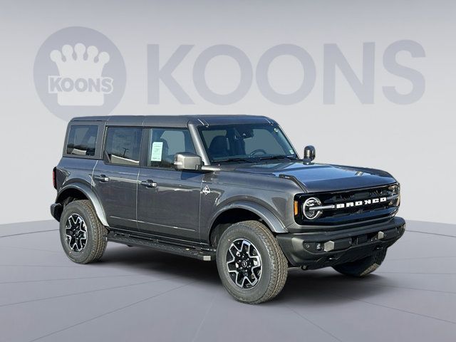 2024 Ford Bronco Outer Banks