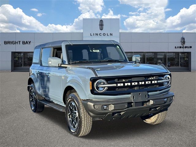 2024 Ford Bronco Outer Banks