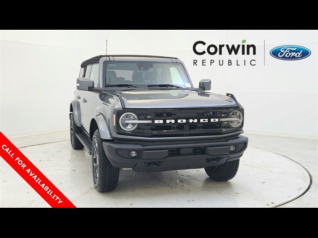 2024 Ford Bronco Outer Banks