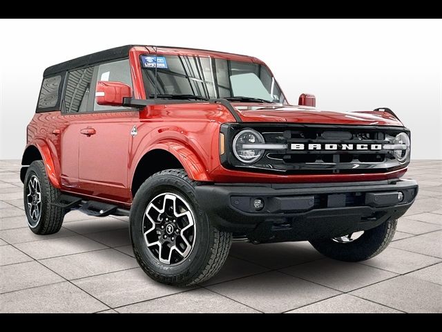 2024 Ford Bronco Outer Banks