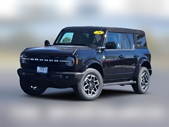 2024 Ford Bronco Outer Banks