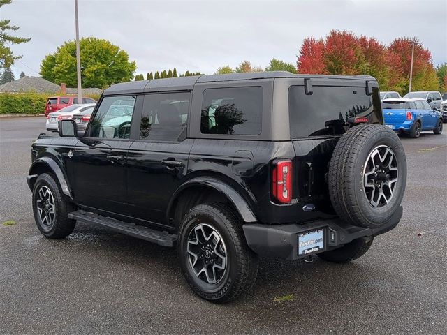 2024 Ford Bronco Outer Banks