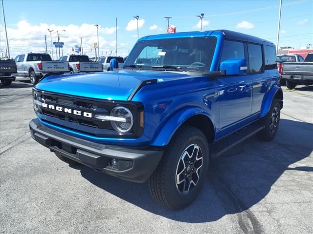 2024 Ford Bronco Outer Banks