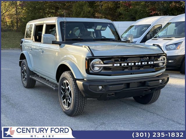 2024 Ford Bronco Outer Banks