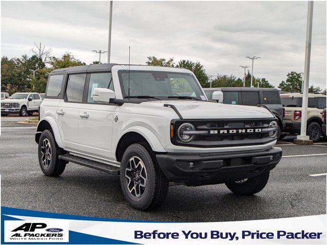 2024 Ford Bronco Outer Banks