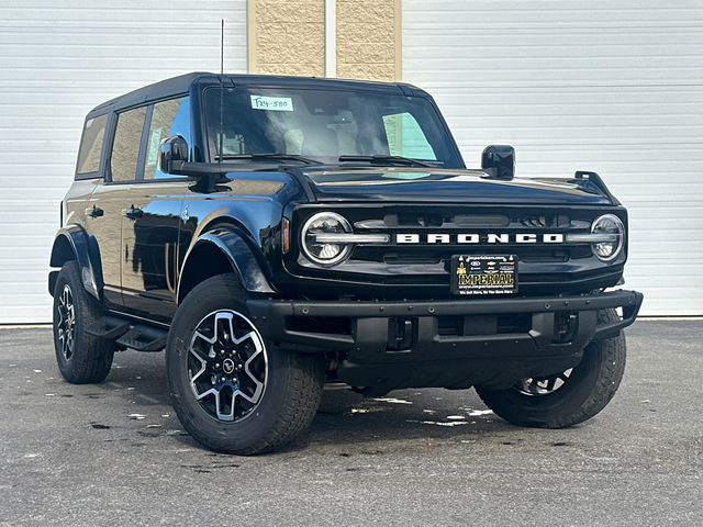 2024 Ford Bronco Outer Banks