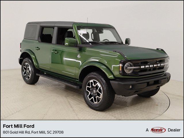 2024 Ford Bronco Outer Banks