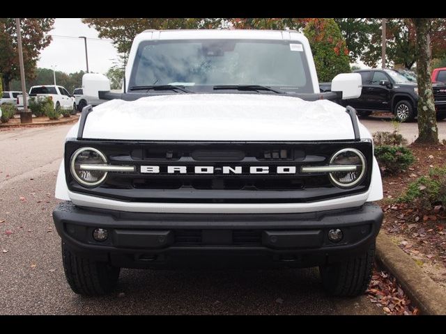 2024 Ford Bronco Outer Banks