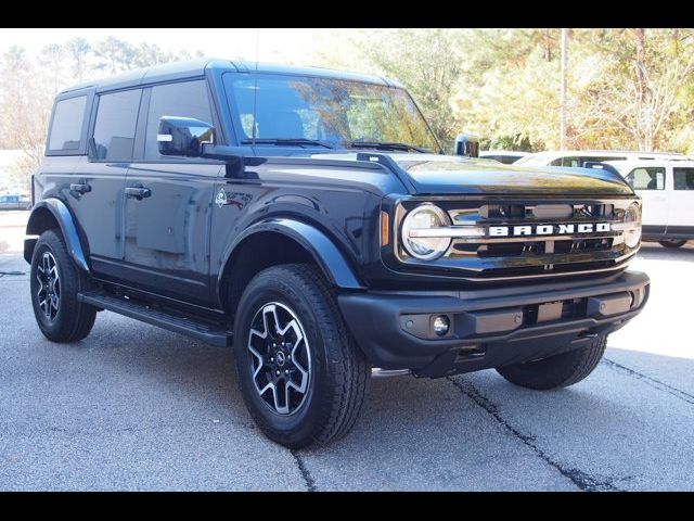 2024 Ford Bronco Outer Banks