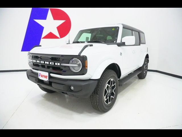 2024 Ford Bronco Outer Banks