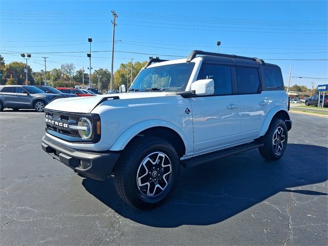 2024 Ford Bronco Outer Banks