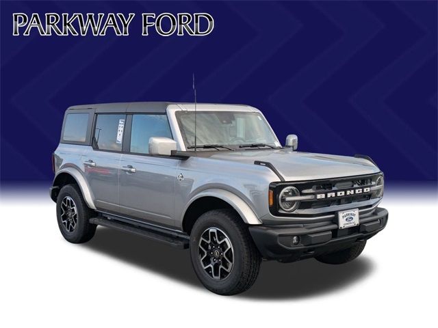 2024 Ford Bronco Outer Banks