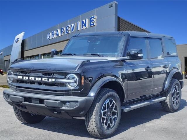 2024 Ford Bronco Outer Banks