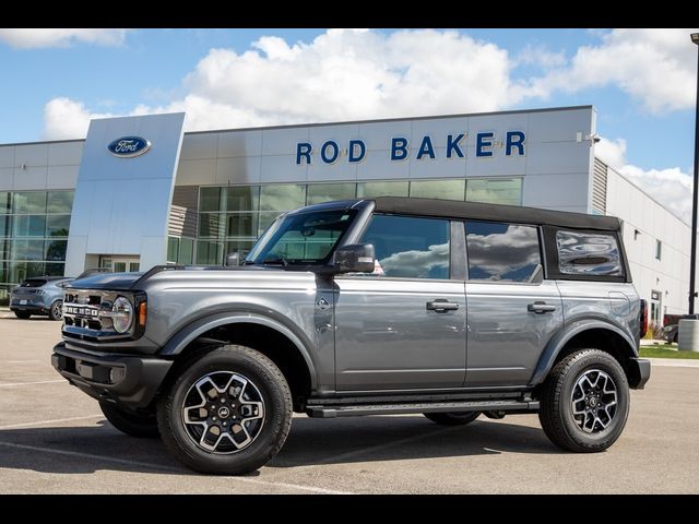 2024 Ford Bronco Outer Banks