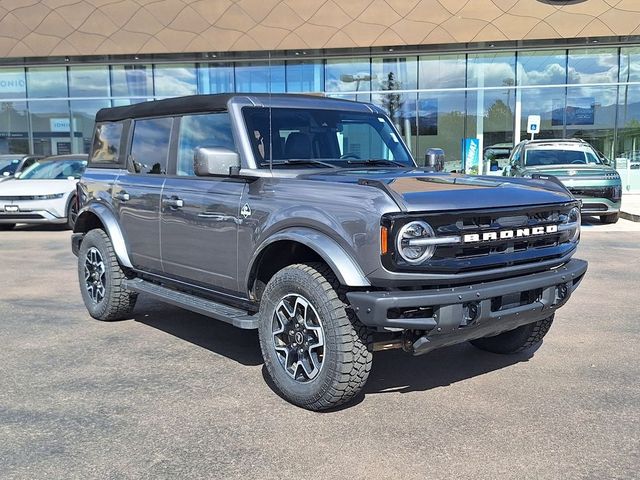2024 Ford Bronco Outer Banks