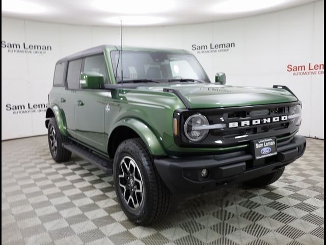 2024 Ford Bronco Outer Banks