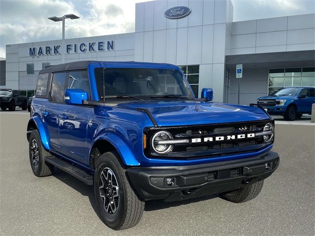 2024 Ford Bronco Outer Banks