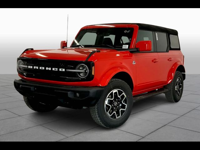 2024 Ford Bronco Outer Banks