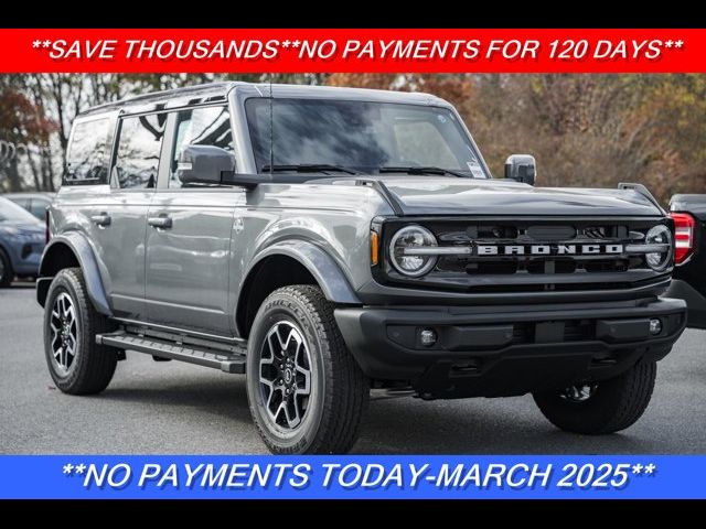 2024 Ford Bronco Outer Banks