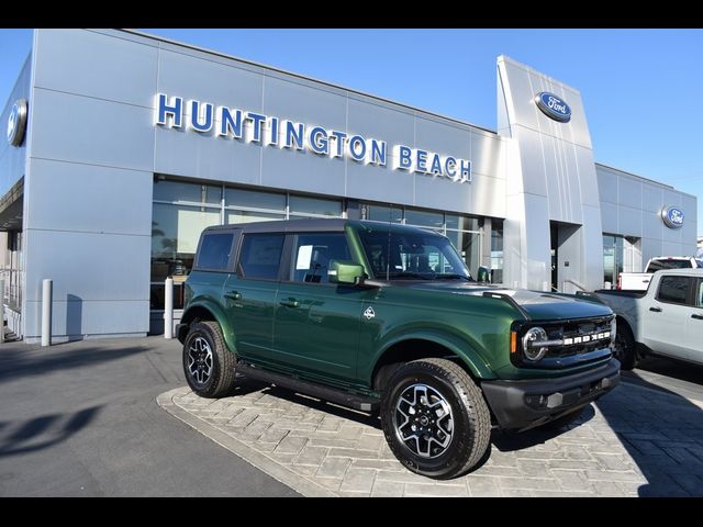 2024 Ford Bronco Outer Banks