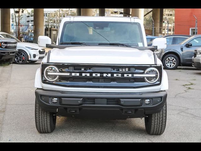 2024 Ford Bronco Outer Banks