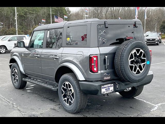 2024 Ford Bronco Outer Banks