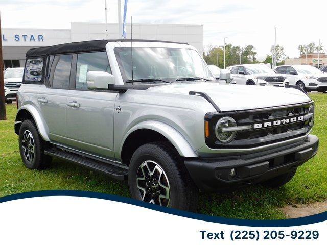 2024 Ford Bronco Outer Banks