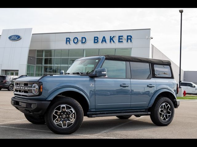 2024 Ford Bronco Outer Banks