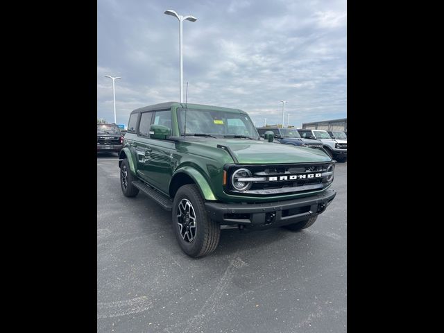 2024 Ford Bronco Outer Banks