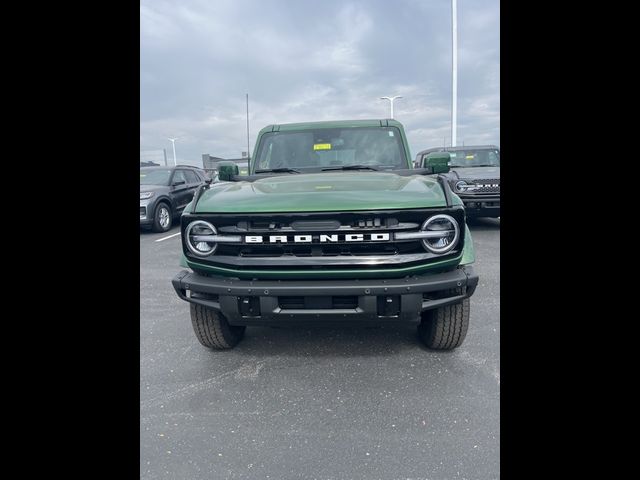 2024 Ford Bronco Outer Banks