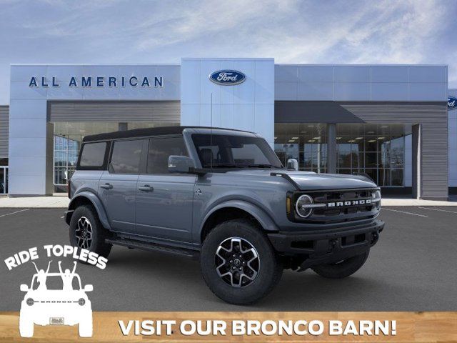 2024 Ford Bronco Outer Banks