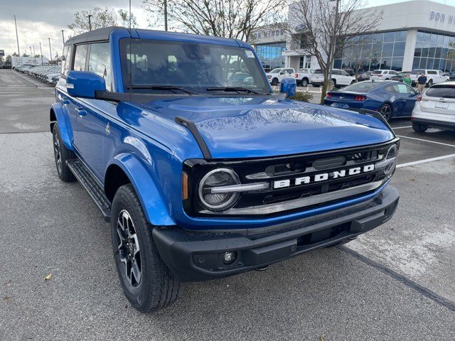 2024 Ford Bronco Outer Banks