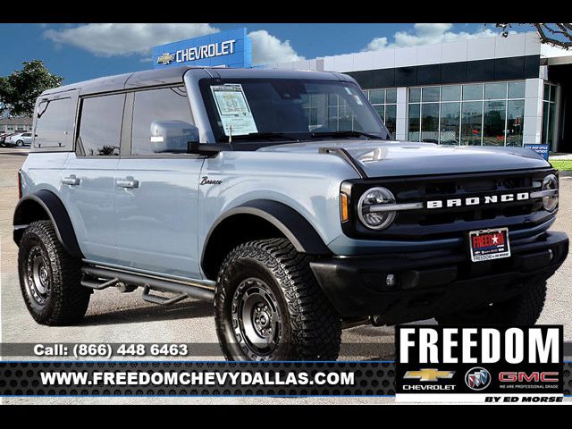 2024 Ford Bronco Outer Banks