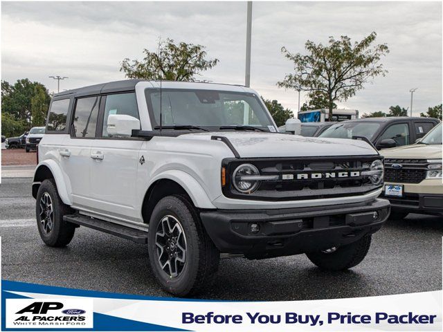 2024 Ford Bronco Outer Banks