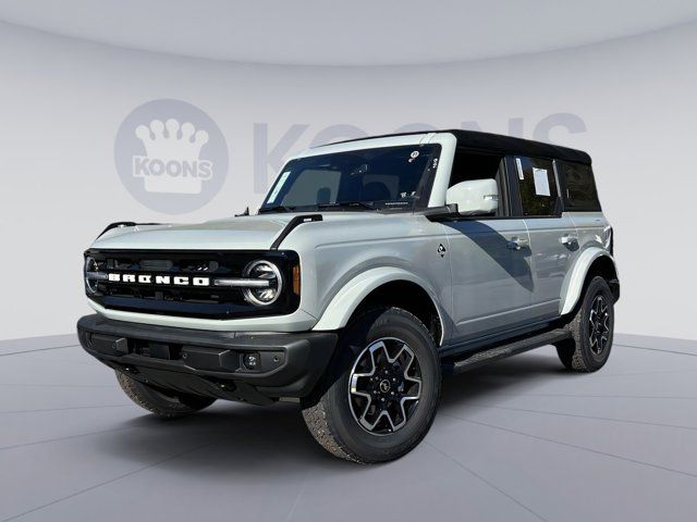 2024 Ford Bronco Outer Banks