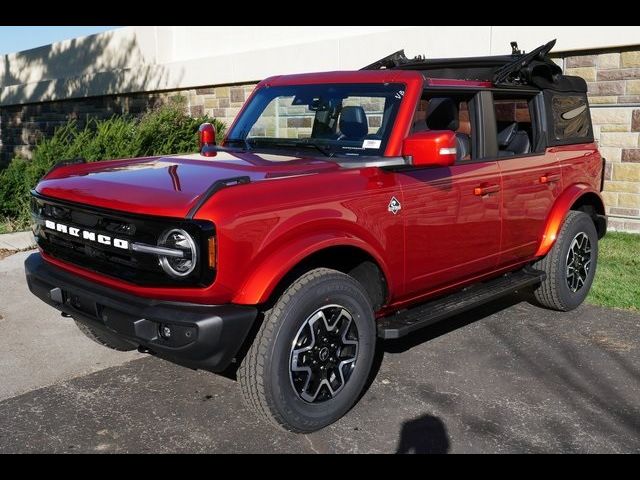 2024 Ford Bronco Outer Banks