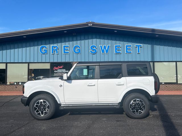 2024 Ford Bronco Outer Banks