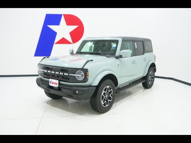 2024 Ford Bronco Outer Banks