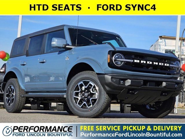 2024 Ford Bronco Outer Banks