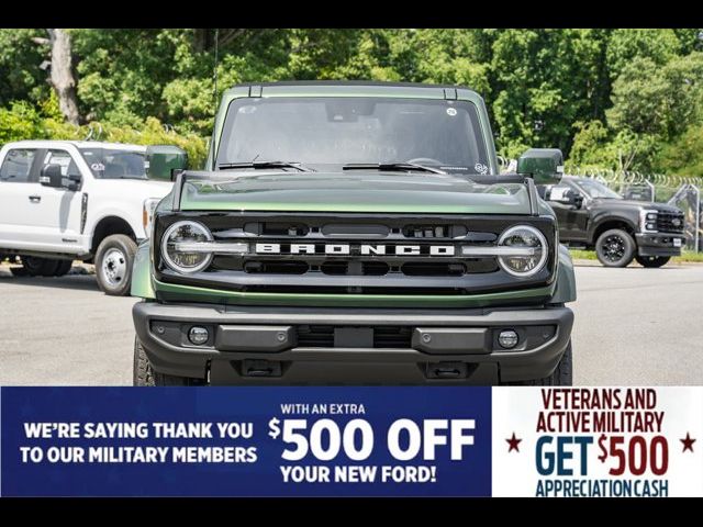 2024 Ford Bronco Outer Banks